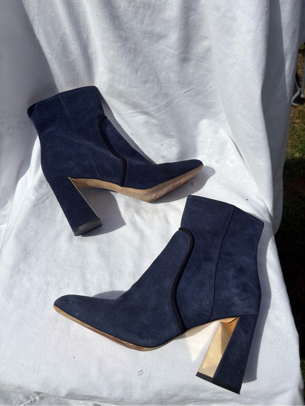 Cavallini Navy Suede Pointed Toe Block Heel Ankle Boots